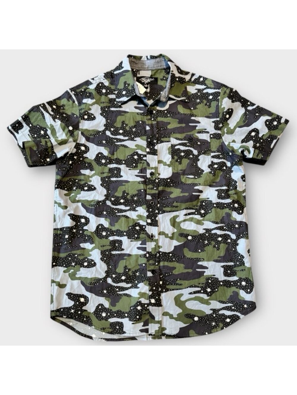 NWT Eighty Eight Men SM Camouflage Galaxy Buttonup Camo Stars Outer Space Skater